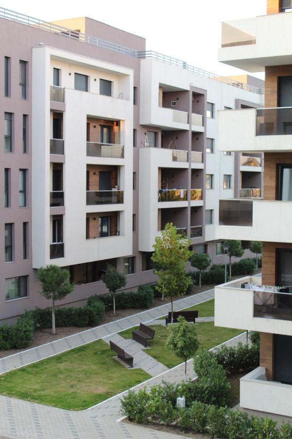 Apartman Sarah Oradea Exterior foto