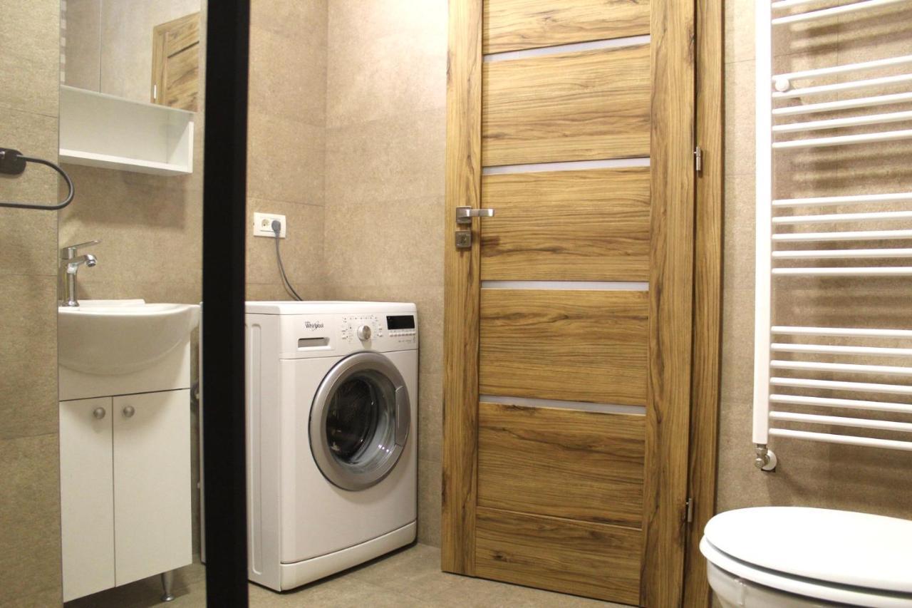 Apartman Sarah Oradea Exterior foto